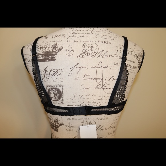 New With Tags black lace wing push up bra H&M 34C - Picture 4 of 7